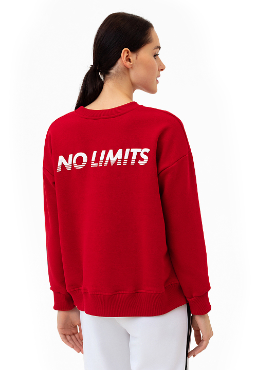 Производство одежды в России: цех, аутсорс или фабрика