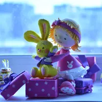 Малышка с зайчиком