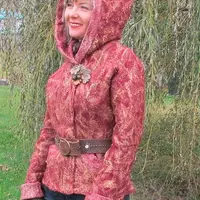 Валяние куртки с капюшоном «Verene»