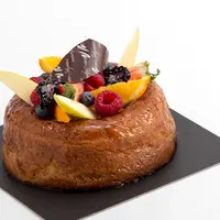 Ромовая Баба. Саварен с кремом Дипломат и свежими фруктами