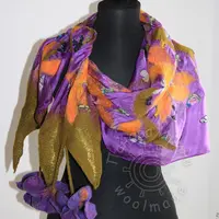 Бактус с ирисами