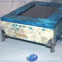 Шкатулка Снежная королева. Имитация синего камня лазурит