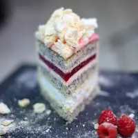 Маковый торт с безе