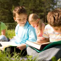 Кризис в детском центре. Если нет денег на лето