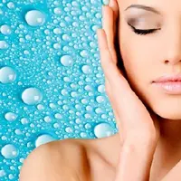 Чистая и здоровая кожа лица без черных точек