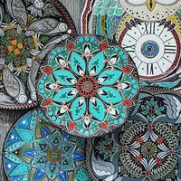 Роспись декоративной тарелки с орнаментом Свободная мандала