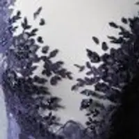 Пошив платья из кружева методом наколки на манекене