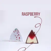 Ганаш «Карамель-банан» и корпусная конфета «Йогурт — малина»