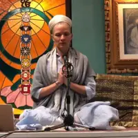 Онлайн класс Кундалини Йоги