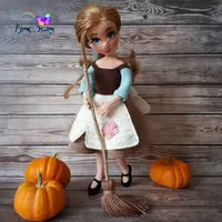 Вязаная игрушка Золушка