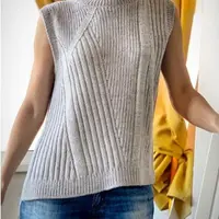 Безрукавка Диана