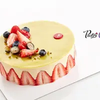 Фрезье с фисташковым кремом