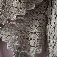 Шаль с черепами