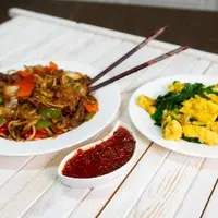 Восточная кухня на каждый день: 15 видов лагмана, плов и самса