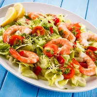 Салаты с рыбой и морепродуктами