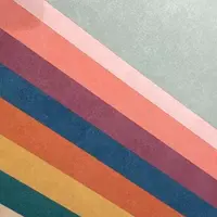 Про обои: у нас и у них