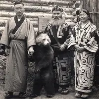 Фольклор айнов и рюкюсцев