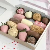 Набор из клубники и мини бананов в шоколаде