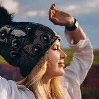 Шапочка с котиками