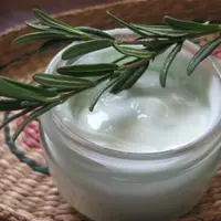 Обучение приготовлению бальзамов и масок для волос