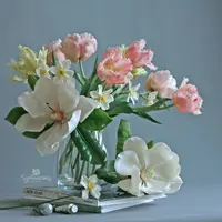 Бахромчатый тюльпан из холодного фарфора