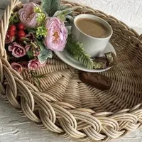 Сервировочный поднос из бумажной лозы