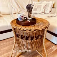 Интерьерный стол-корзина из бумажной лозы
