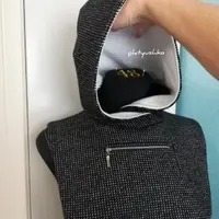 Двусторонний капюшон на манишке