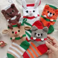 5 новогодних декоративных чулочков