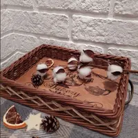 Прямоугольный поднос на фанерном дне