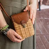 МК Сумка-планшет из бумажной лозы