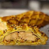 Слоеный пирог с лососем