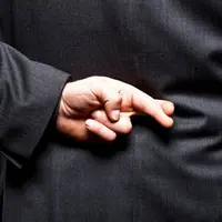 Как поймать лжеца: психофизиология лжи. Первое прикосновение