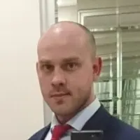 Волна полугодовых отчетов схлынула. А рынки на хаях!