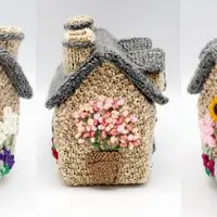 Вязаный спицами домик-коробка Summer Cottage