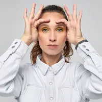 Работа с нависшим веком