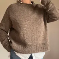 Пуловер интересной конструкции Medley