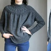 Свитер с круглой кокеткой Bright