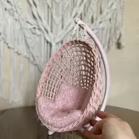 МК по плетению кукольного кресла-кокона из бумажной лозы