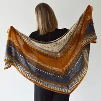 Простая жаккардовая шаль Ambershore