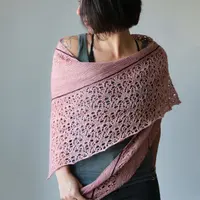 Вязаная спицами шаль Together Apart