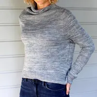 Свободный свитер спицами CurveLine