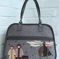 Сумка рукодельницы в комплекте с холдером, пеналом и косметичкой