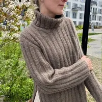 Свитер с японским плечом Hazel