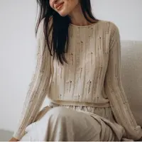 Рвана кофточка