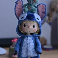 Фанни в костюме Стича