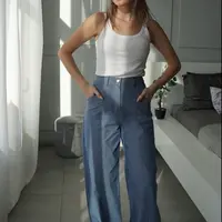 Джинсы со швами Lillian G