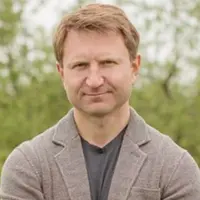 Подписка на финансовую аналитику (ноябрь 2024 - апрель 2025)