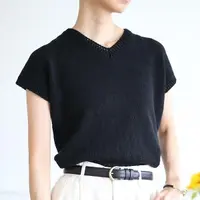 Элегантный топ с фасонной планкой горловины Kette