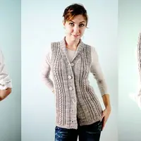 Вязаная безрукавка с косами Gamine